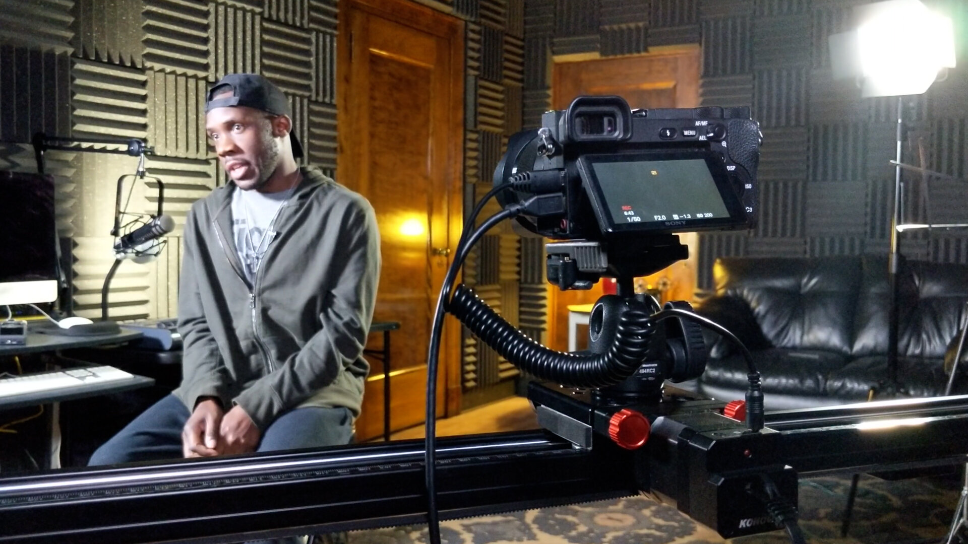 $179 Motorized Camera Slider for Motion Timelapse